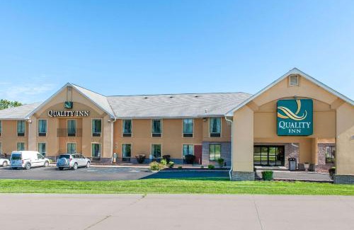 Bloomington Hotel | Quality Inn Bloomington Near University