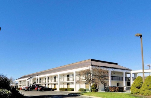 Christiansburg Hotel | Quality Inn Christiansburg - Blacksburg