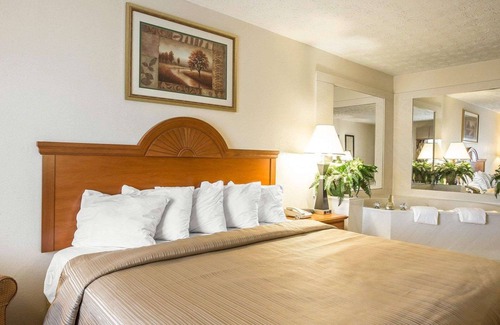 Dahlonega Hotel | Quality Inn Dahlonega Near University