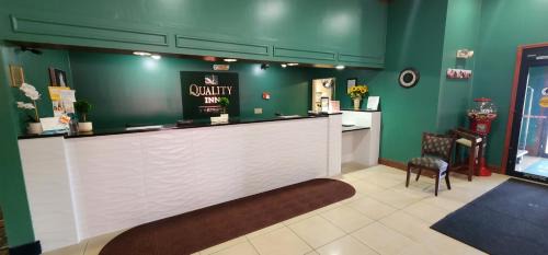 Dry Ridge Hotel | Quality Inn Dry Ridge