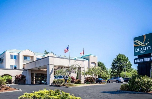 Guide Meridian Hotel | Quality Inn Grand Suites Bellingham