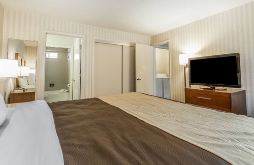 Half Moon Bay Hotel | Quality Inn Half Moon Bay/Miramar Beach