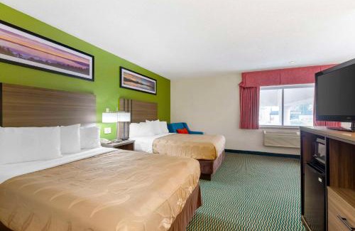 Huron Hotel | Quality Inn - Huron, Sandusky OH