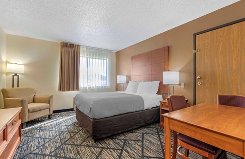 Indianola Hotel | Quality Inn Indianola