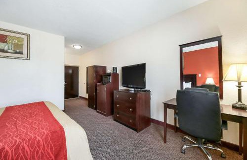 Kingsville Hotel | Quality Inn Kingsville Hwy 77