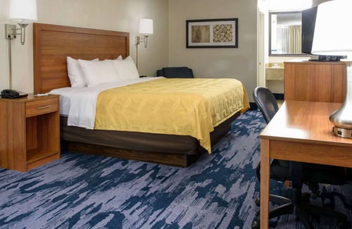 Lewisburg Hotel | Quality Inn Lewisburg
