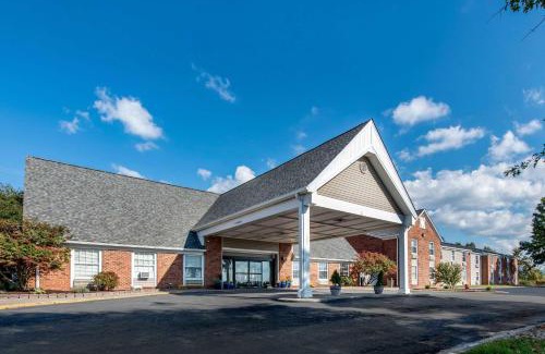 Morgantown Hotel | Quality Inn Morgantown