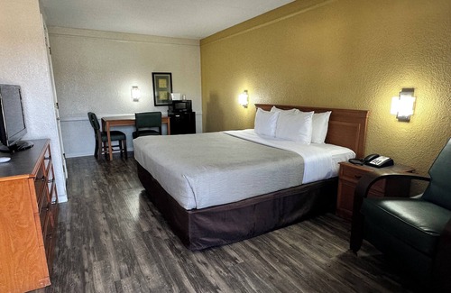 Nacogdoches Hotel | Quality Inn Nacogdoches Near University