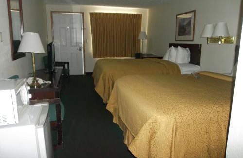 Fayetteville Hotel | Quality Inn New River Gorge