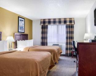 Oacoma Hotel | Quality Inn Oacoma - Chamberlain