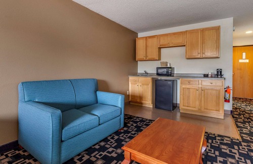 Redgranite Hotel | Quality Inn Redgranite