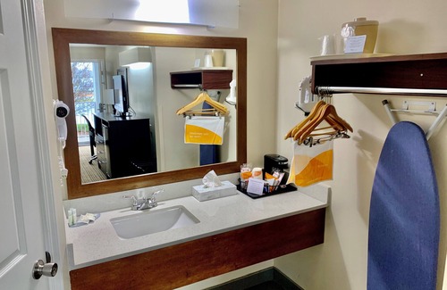 Seneca Hotel | Quality Inn Seneca Clemson Area US-123