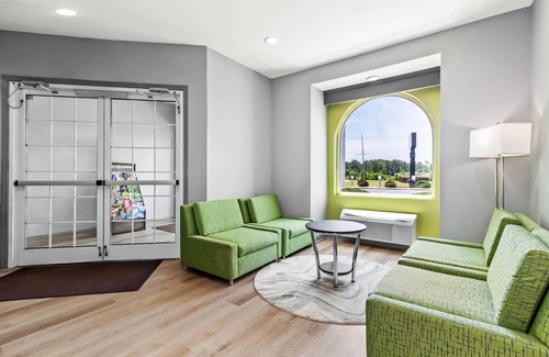 Shallotte Hotel | Quality Inn Shallotte near Ocean Isle Beach