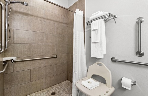 Shallotte Hotel | Quality Inn Shallotte near Ocean Isle Beach