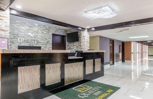 Wichita Hotel | Quality Inn South