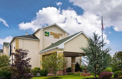 Potomac Hotel | Quality Inn Spring Mills - Martinsburg North