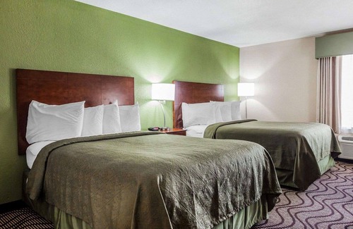 Altoona Hotel | Quality Inn & Suites Altoona - Des Moines