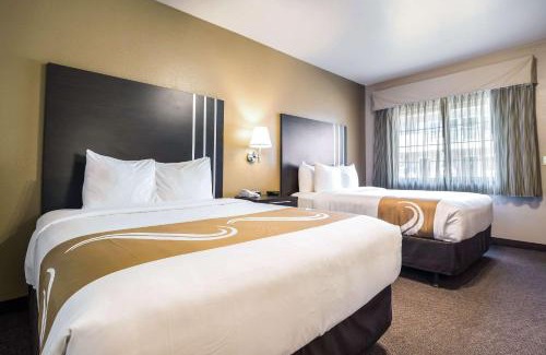 Bainbridge Island Hotel | Quality Inn & Suites Bainbridge Island