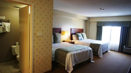 Fallsview Hotel | Quality Inn & Suites