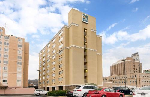 Charleston Hotel | Quality Inn & Suites Charleston - Civic Center