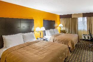 Queensgate Hotel | Quality Inn & Suites Cincinnati Downtown Area