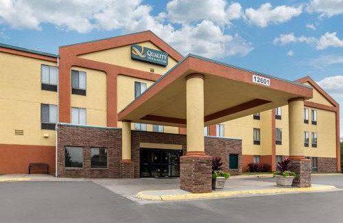 Lenexa Hotel | Quality Inn & Suites Lenexa Kansas City
