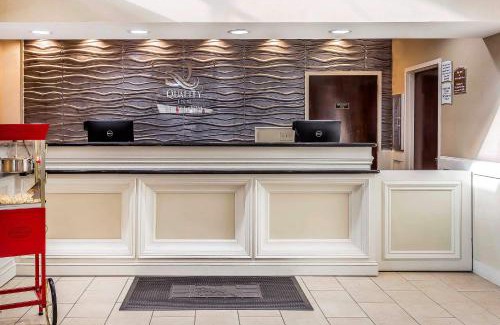 South Salisbury Hotel | Quality Inn & Suites Salisbury South