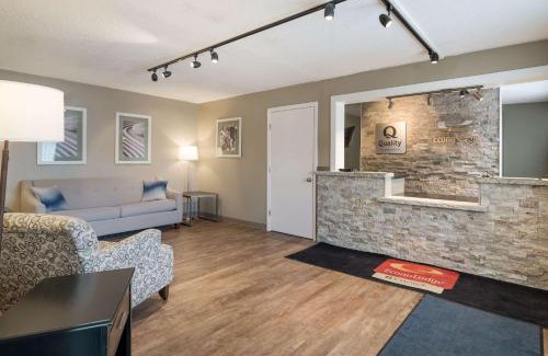 Danville Hotel | Quality Inn & Suites