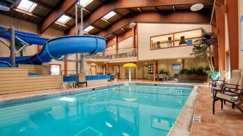 Detroit Lakes Hotel | Quality Inn & Suites Detroit Lakes