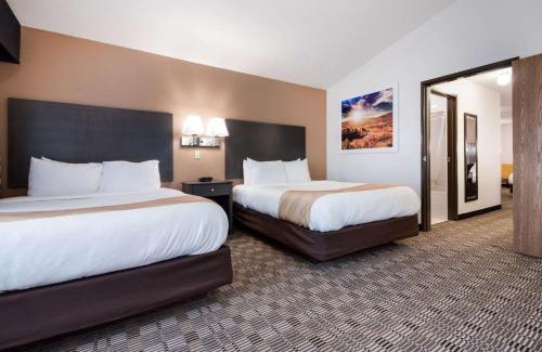 McCook Hotel | Quality Inn & Suites
