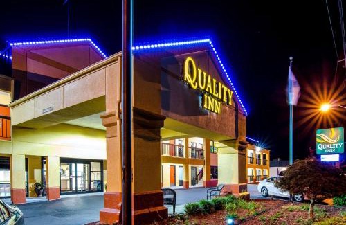 Roanoke Hotel | Quality Inn Tanglewood
