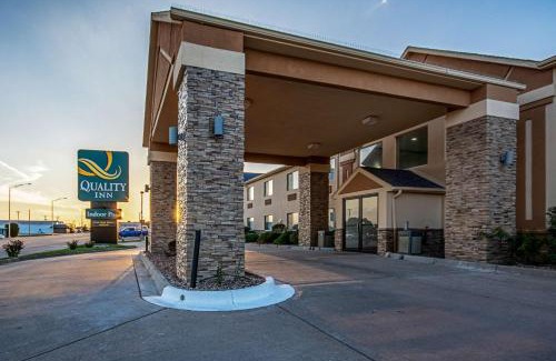 Dodge City Hotel | Quality Inn