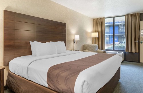 Tysons Hotel | Quality Inn Vienna - Tysons Corner