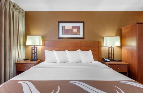 Page Hotel | Quality Inn View of Lake Powell - Page