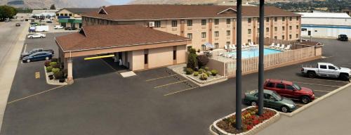 Wenatchee Hotel | Quality Inn Wenatchee-Leavenworth