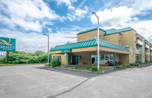 Ste Anne de Beaupre Hotel | Quality Suites