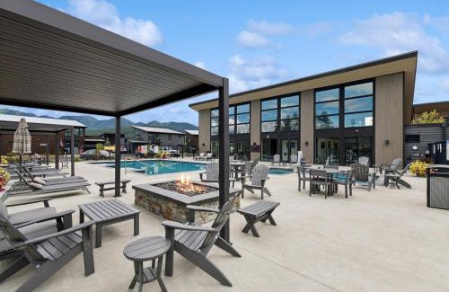 Whitefish House | Quarry B8