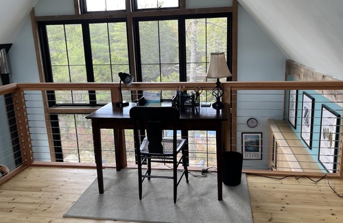 Blue Hill House | QUARRY HOUSE - PEACEFUL QUARRY-SIDE, PRIVATE, OFF-GRID