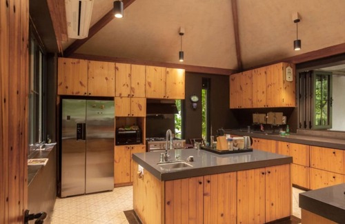 Awas Villa | Quarterdeck by Hireavilla - Luxury Estate in Awas