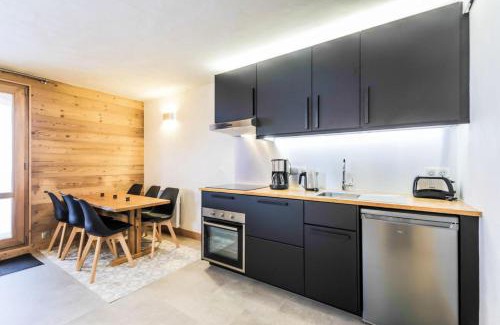 Les Avanchers-Valmorel Apartment | Quartier Crève Cœur - maeva Home - Appartement skis aux pieds 2 pièces 6 personnes + coin cabine - Prestige - Super Home MAE-0476