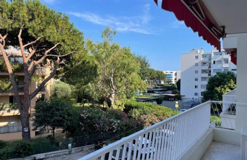 Cros-de-Cagnes Apartment | Quartier hippodrome