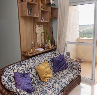 Samambaia Apartment | Quarto Feliz - Lazer e Conforto com Varanda - Até 3P