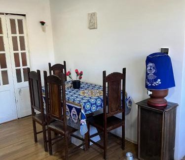 Ouro Preto House | Quarto Grande Com Banheiro Privativo em OP