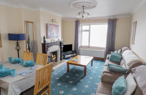 Roundstone House | Quayside House