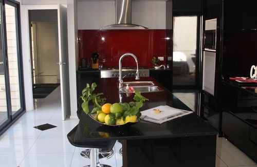 Fremantle House | QuayStayz Fremantle WA