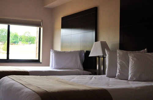 Polk City Hotel | Qube Hotel