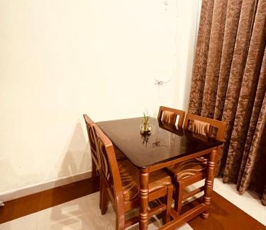 Rishikesh Hotel | Qube House BNB