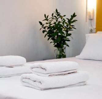 Distrito Centro-Casco-Antiguo Apartment | Que Bueno Que Viniste Cáceres