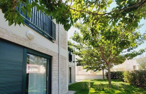 Nin Apartment | Queen Beach Apartments