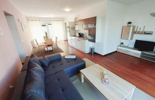 Nin Apartment | Queen Beach Apartments